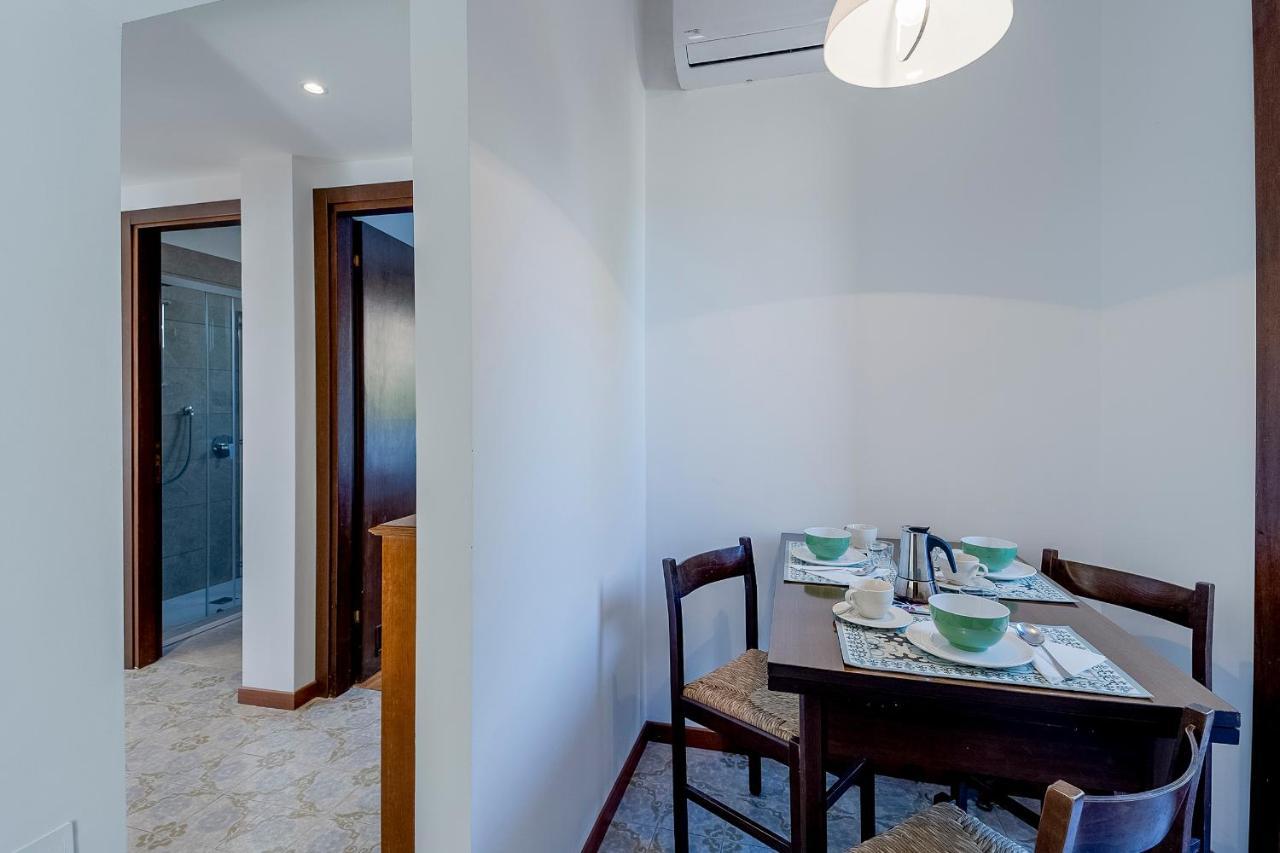Appartement Portosole Attic - With Terrace And Private Parking à San Remo Extérieur photo