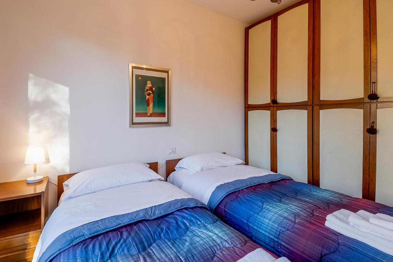 Appartement Portosole Attic - With Terrace And Private Parking à San Remo Extérieur photo
